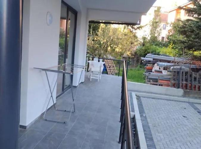 Majestic Apartment